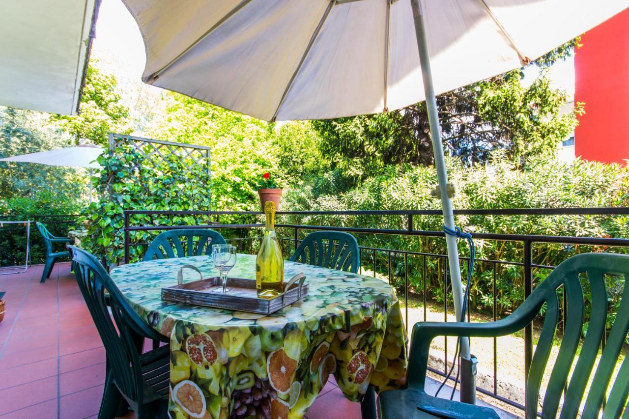 Casa Irina Lägenhet Riva del Garda Exteriör bild